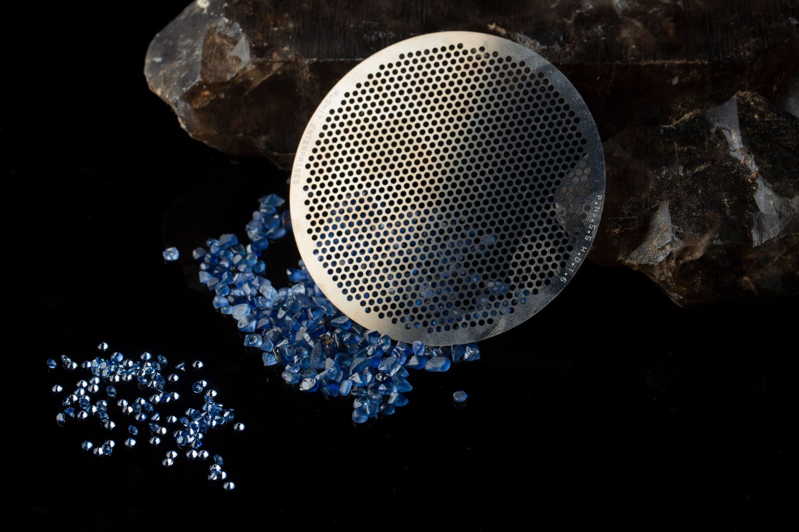 Sapphire Colors A guide to all Sapphire Colors Blog Ceylons